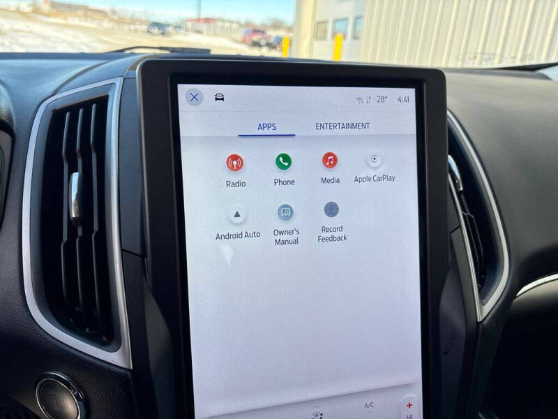 2022 Ford Edge SEL