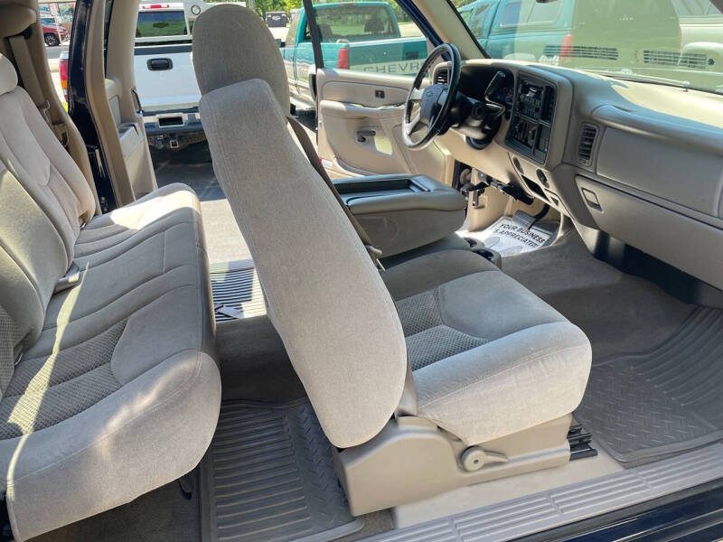 2005 Chevrolet Silverado 2500HD LS
