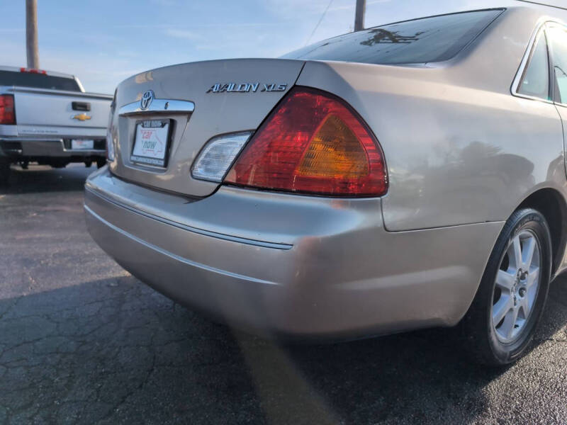 2001 Toyota Avalon XLS