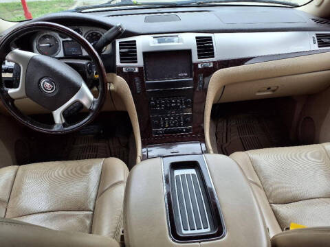 2013 Cadillac Escalade Premium