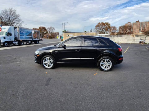 2017 Audi Q3 2.0T quattro Premium