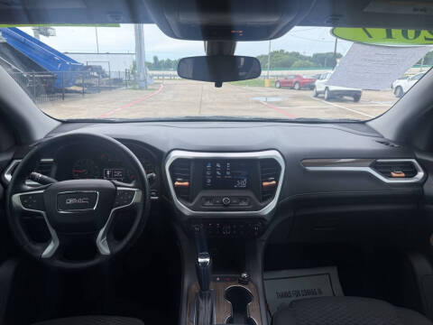 2017 GMC Acadia SLE-1