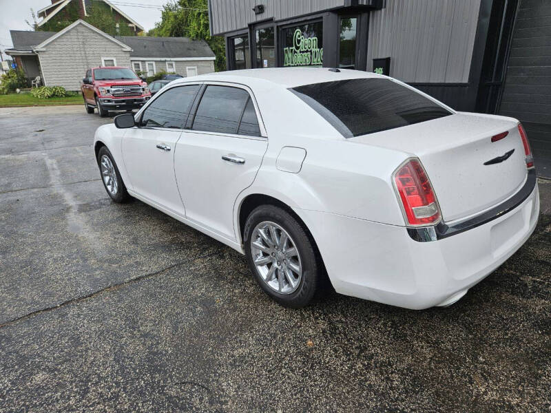 2012 Chrysler 300 Limited