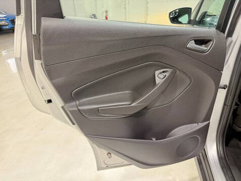 2013 Ford C-MAX Hybrid SE