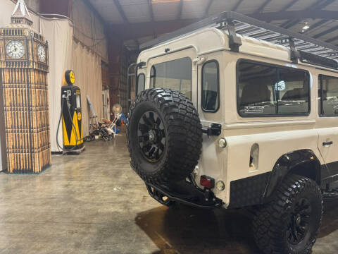 1990 Land Rover Defender