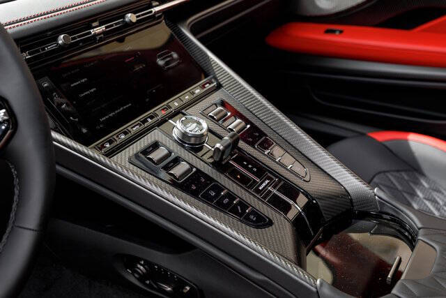 2026 Aston Martin DB12 V8