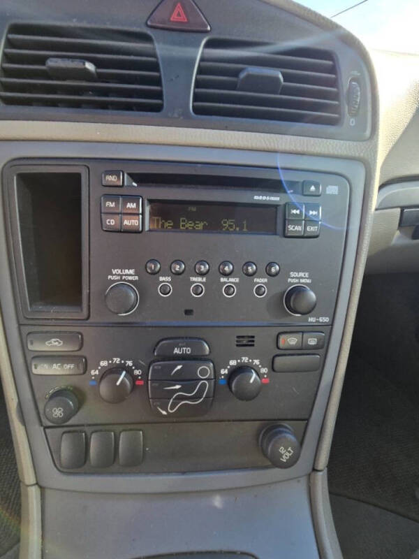 2006 Volvo XC70
