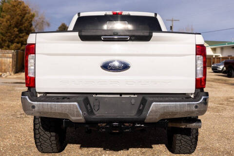 2017 Ford F-350 Super Duty Lariat