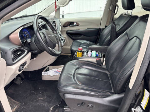 2018 Chrysler Pacifica Touring L
