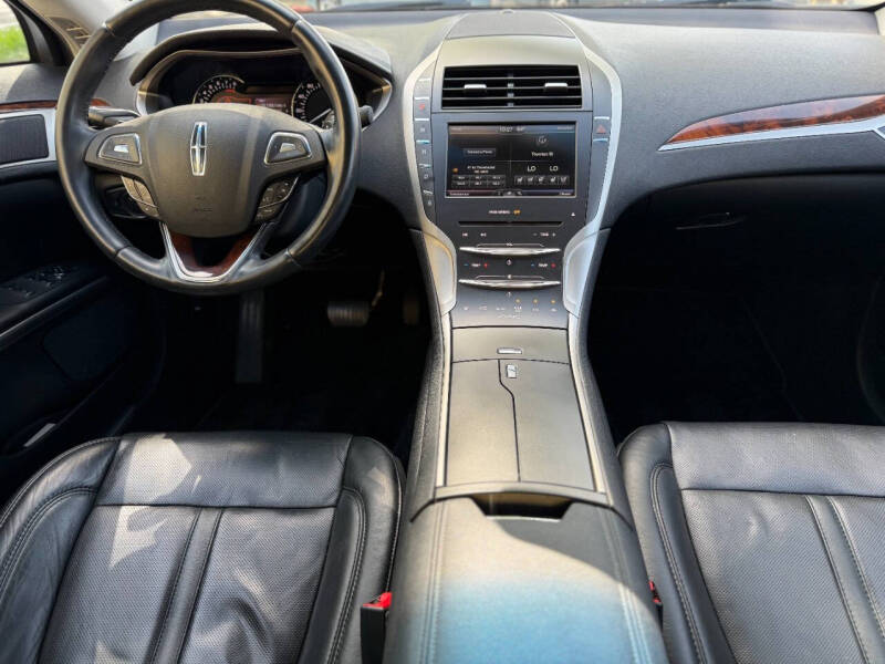 2015 Lincoln MKZ