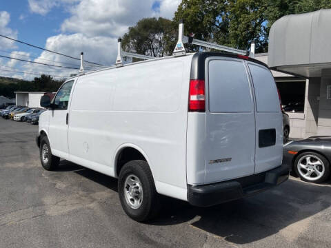 2021 Chevrolet Express 2500