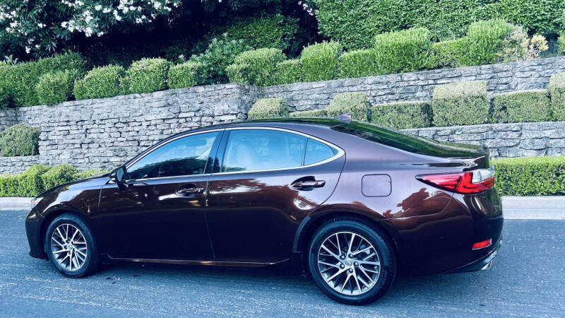 2016 Lexus ES 350