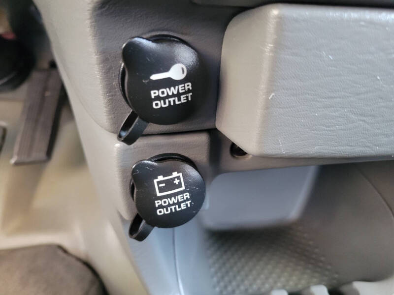 2007 Chrysler WHEELCHAIR VAN