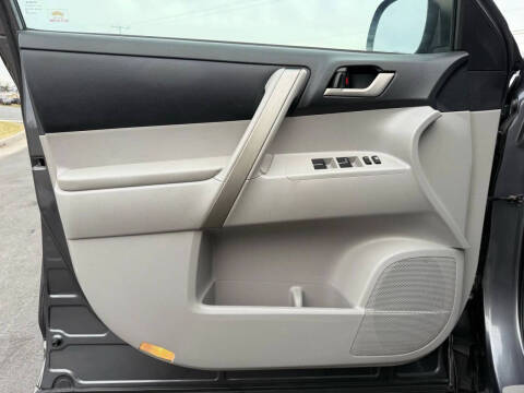 2012 Toyota Highlander