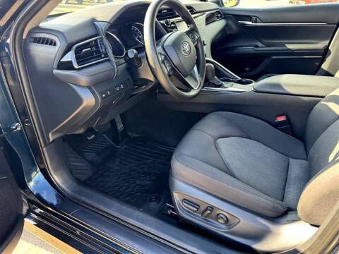 2020 Toyota Camry LE