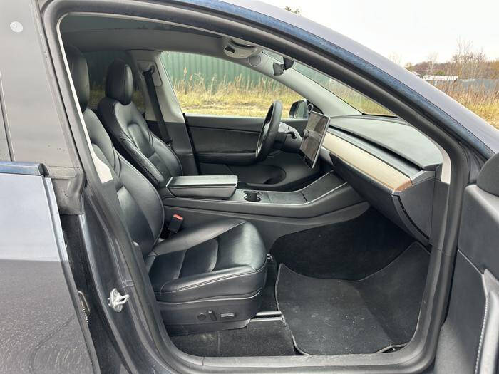 2020 Tesla Model Y Performance