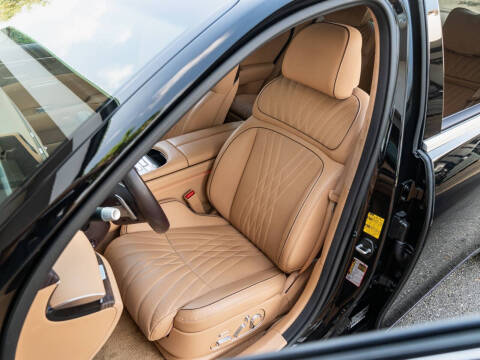 2023 Genesis G90 3.5T e-Supercharger