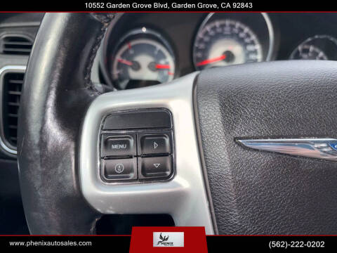 2014 Chrysler 200 Touring