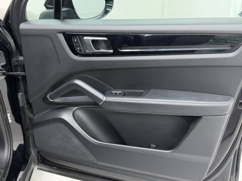 2022 Porsche Cayenne