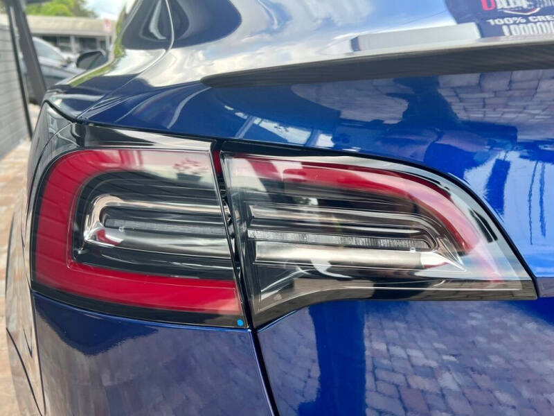 2020 Tesla Model 3 Performance