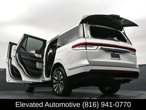 2022 Lincoln Navigator Reserve