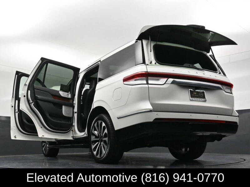 2022 Lincoln Navigator Reserve