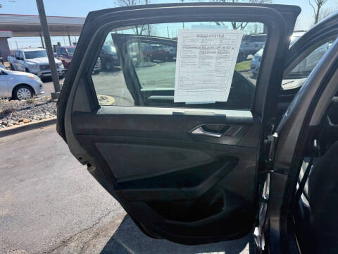 2025 Volkswagen Jetta SE
