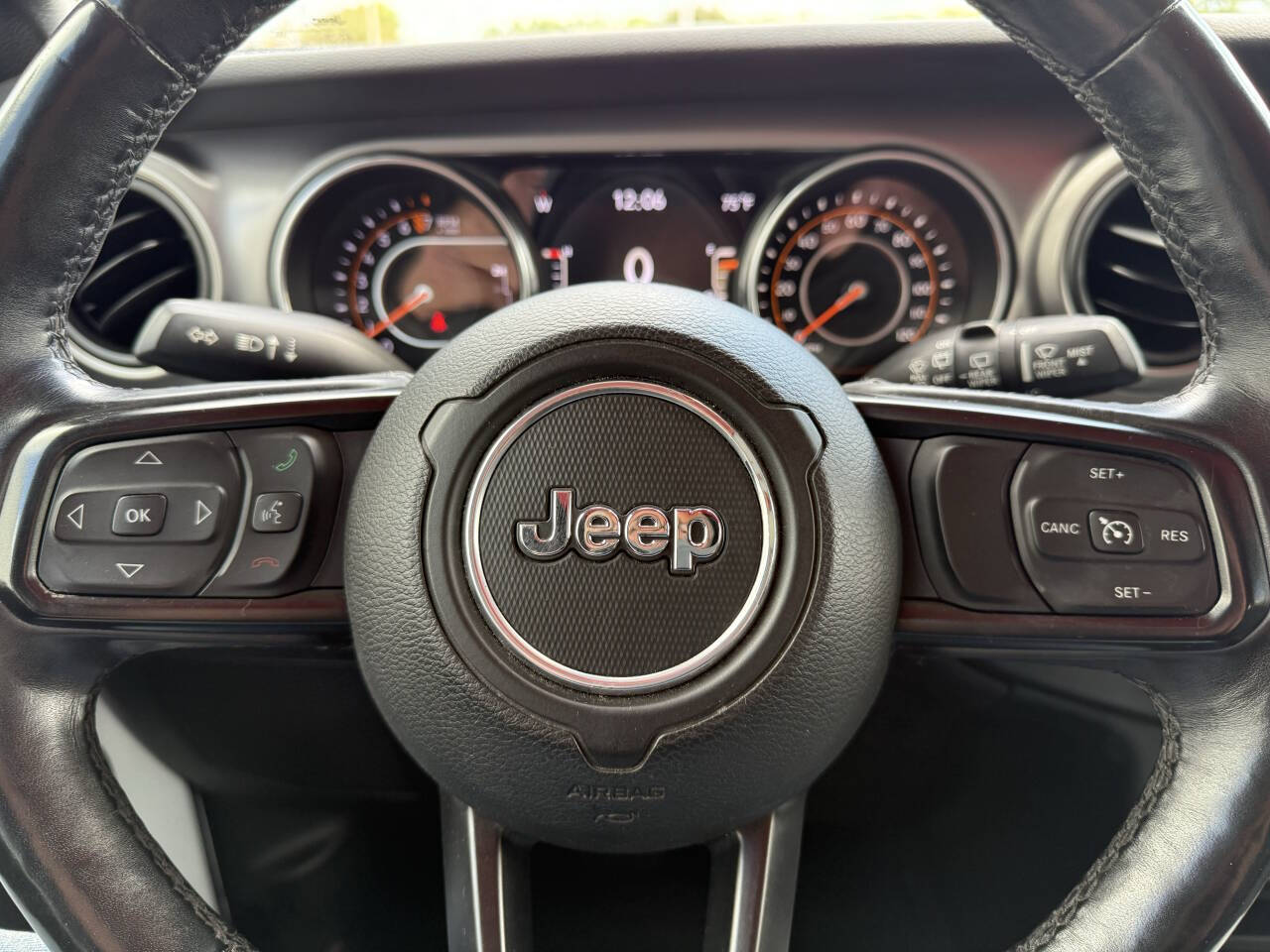 2018 Jeep Wrangler Unlimited Sport photo 22