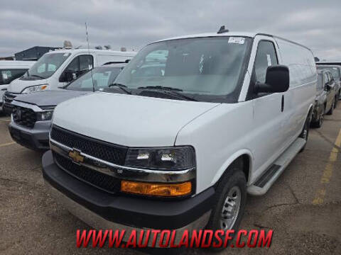 2025 Chevrolet Express 2500