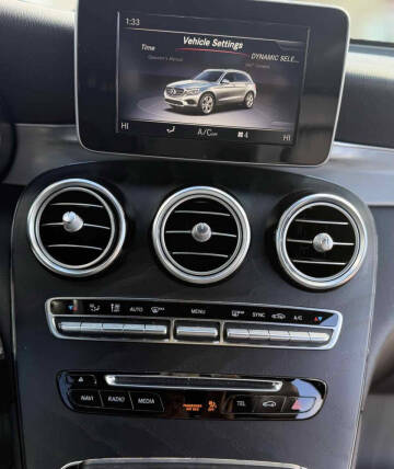 2019 Mercedes-Benz GLC GLC 300