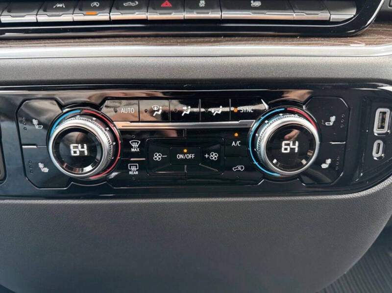 2026 GMC Sierra 1500 Elevation Standard