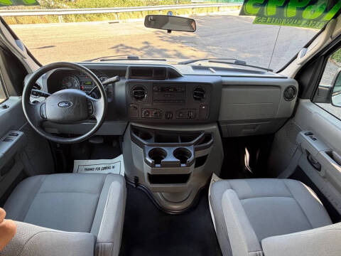 2014 Ford E-Series E-150