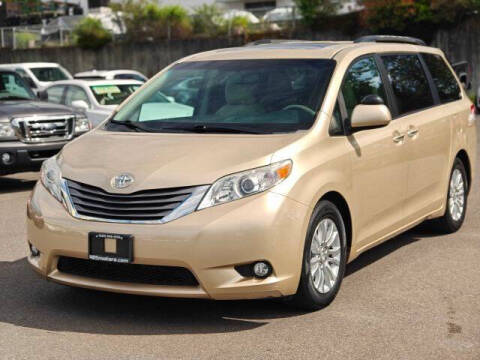2011 Toyota Sienna