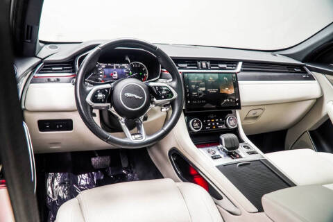 2023 Jaguar F-PACE P400 R-Dynamic S