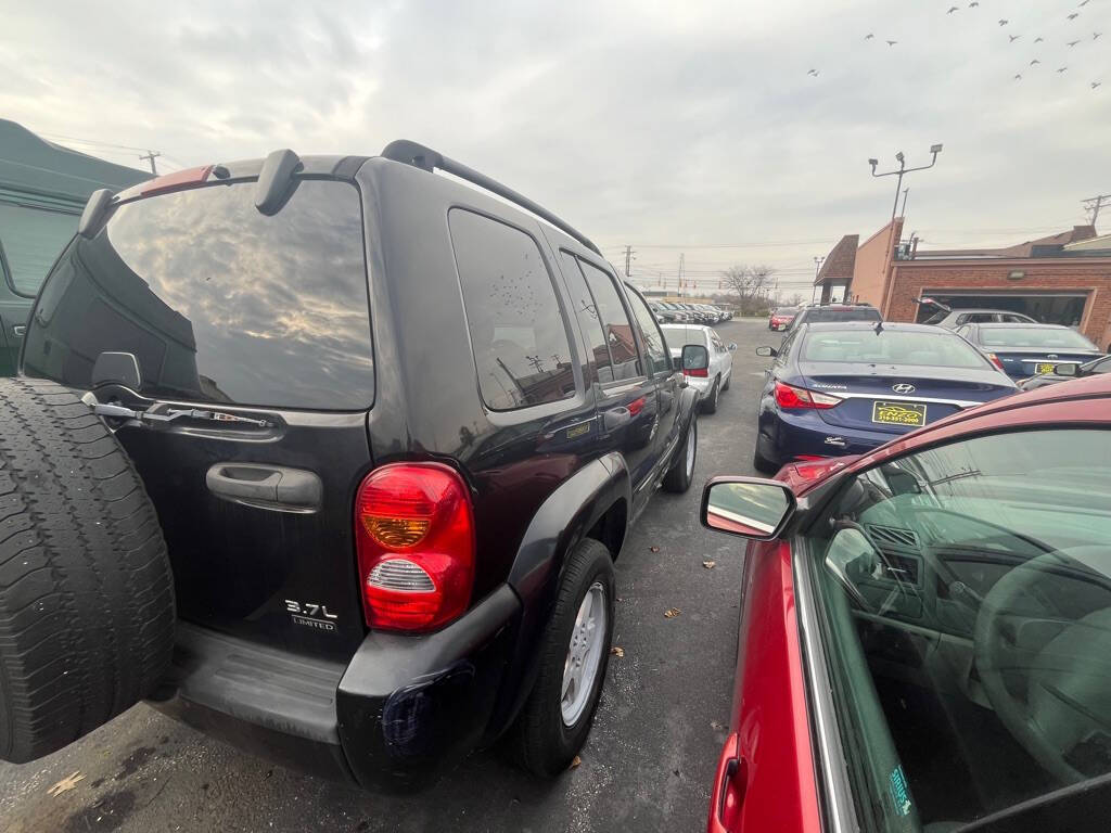 2004 Jeep Liberty for sale at ENZO AUTO in Parma, OH