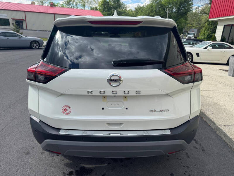 2021 Nissan Rogue SL