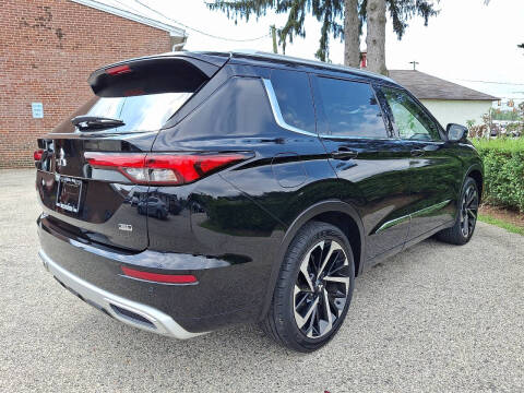 2022 Mitsubishi Outlander