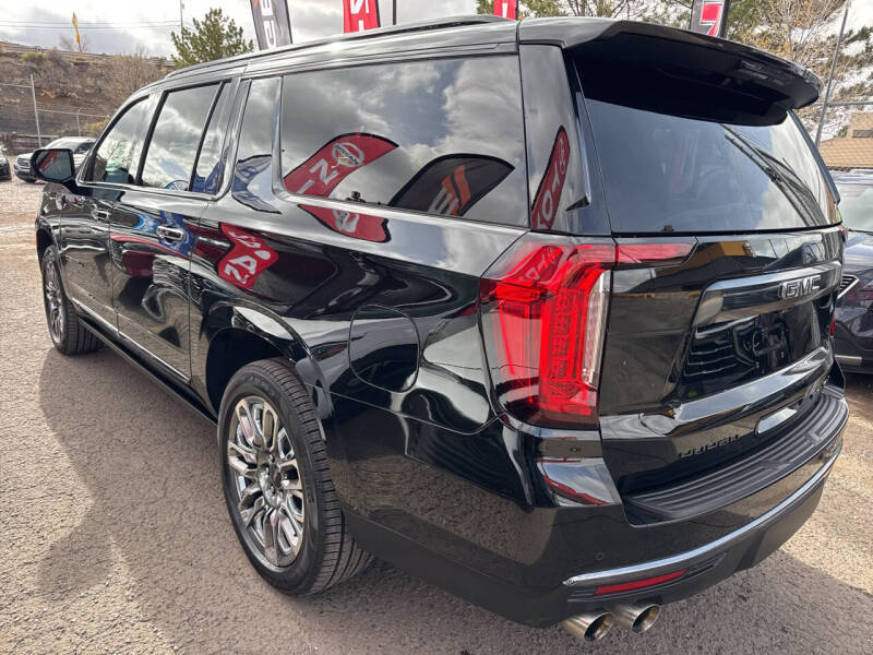 2023 GMC Yukon XL Denali Ultimate