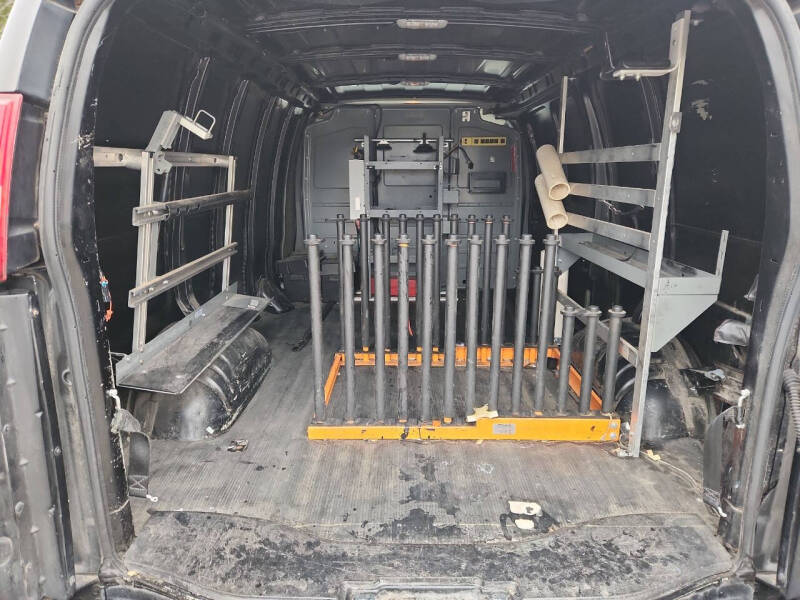 2017 Chevrolet Express 2500