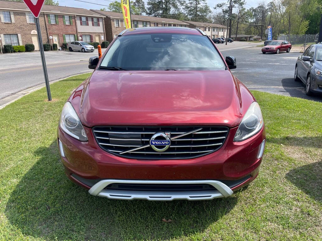 2017 Volvo XC60 for sale at INTEGRITY AUTO in Dothan, AL