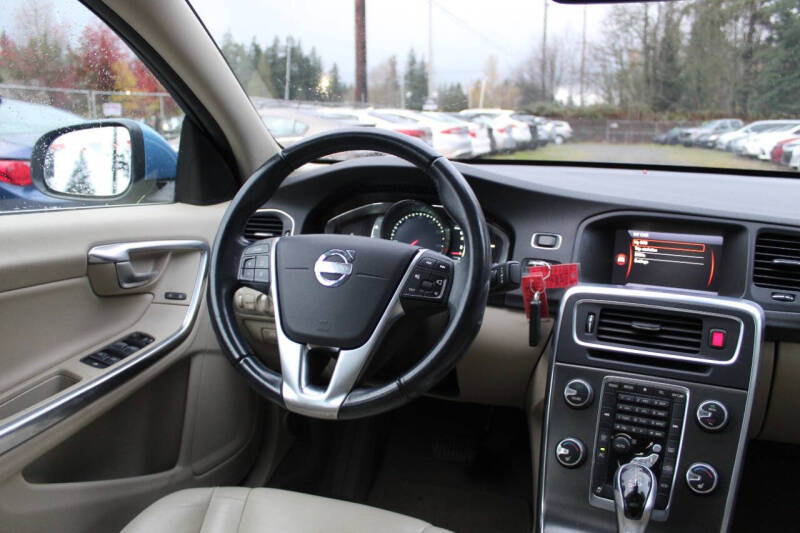 2015 Volvo S60 T5 Drive-E Premier