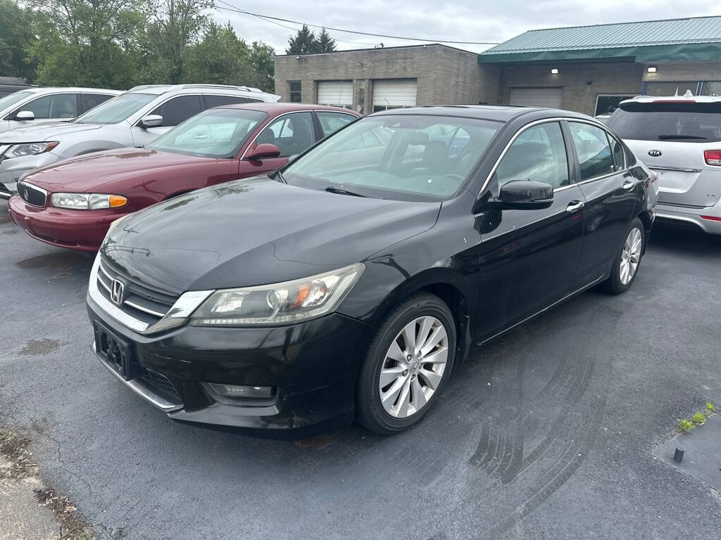 2014 Honda Accord for sale at CASTLE MOTORS in New Castle, IN