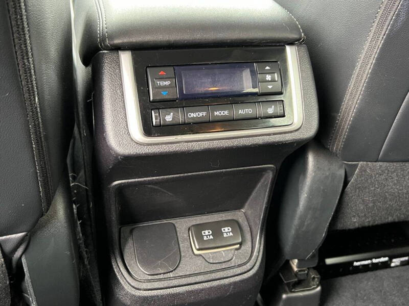 2021 Subaru Ascent Limited 8-Passenger