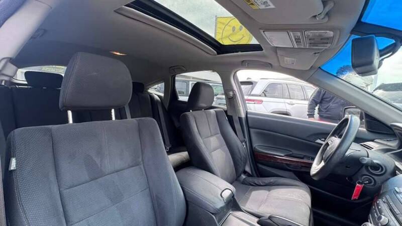 2012 Honda Crosstour EX V6