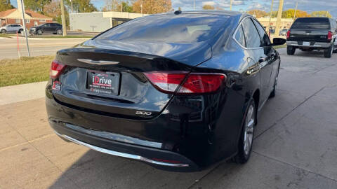 2015 Chrysler 200 Limited