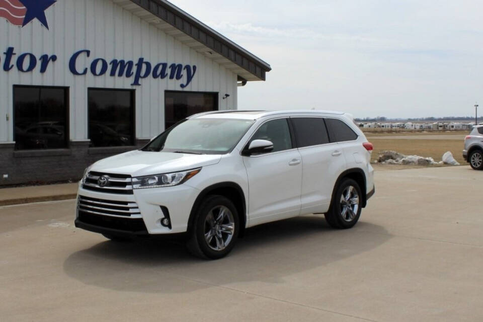 2019 Toyota Highlander for sale at Cresco Motor Company in Cresco, IA