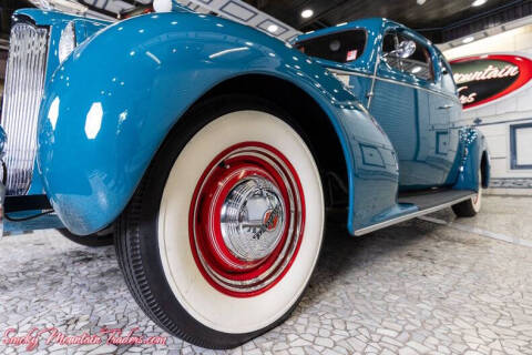 1940 Packard 120