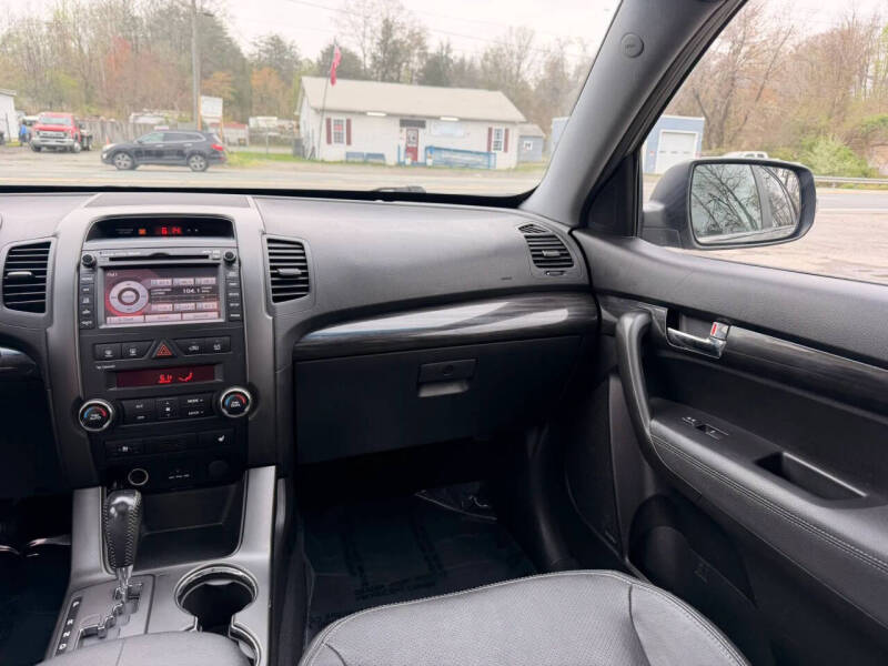2013 Kia Sorento SX