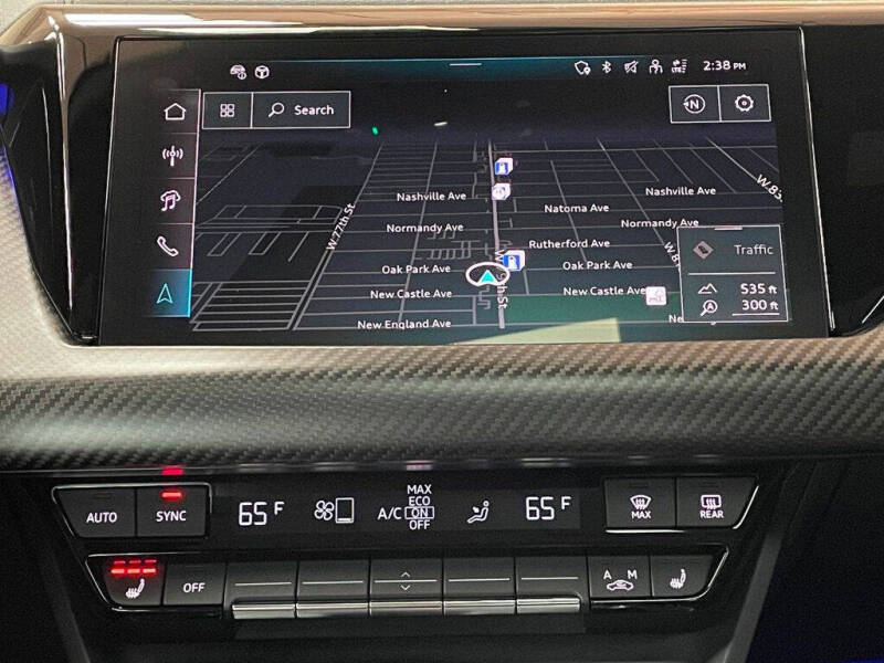 2024 Audi e-tron GT quattro Premium Plus