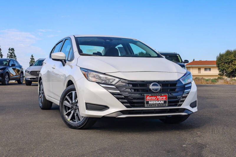 2025 Nissan Versa Sedan SV's photo